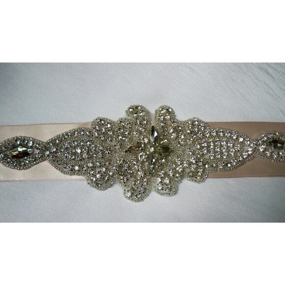 Blush Vanilla Rhinestone Bridal Belt Sash Wedding Belt Prom MOB Party Formal - Picture 5 of 5